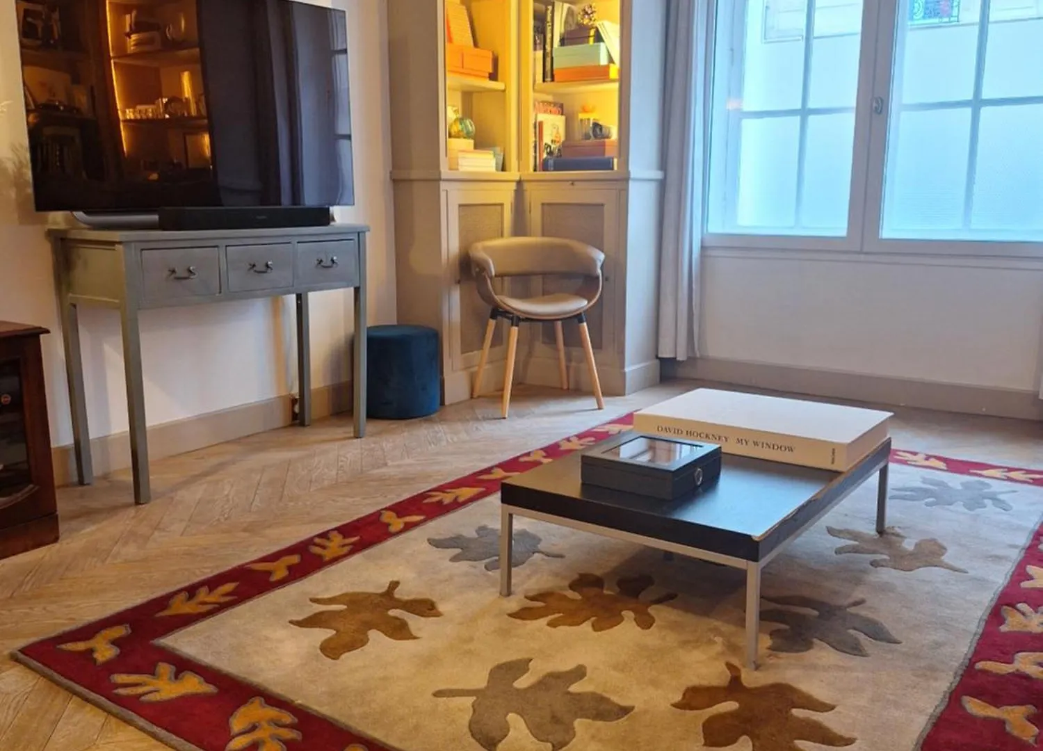 Triplex, Parc Monceau Apartment Paris